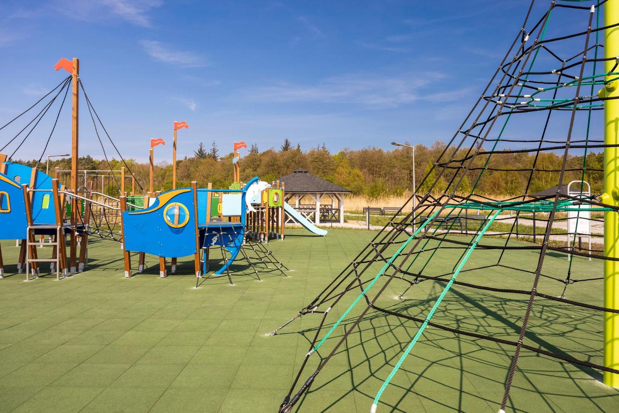 Apartamenty Sunset Resort Surfingbird Grzybowo Grzybowo  Exteriör bild